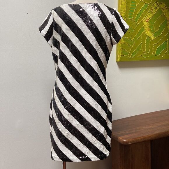 White House Black Market Sequin Stripe Dress Size LP - Picture 6 of 13